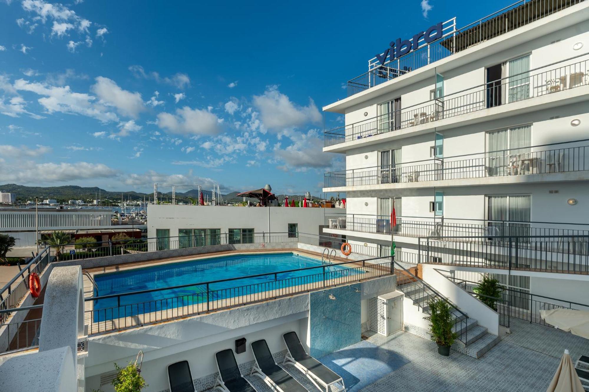 Aparthotel Vibra Del Mar - Adults Only Sant Antoni de Portmany Extérieur photo