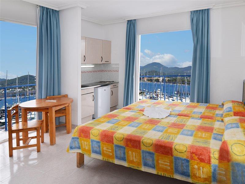 Aparthotel Vibra Del Mar - Adults Only Sant Antoni de Portmany Extérieur photo